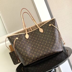 Louis Vuitton Neverfull GM Bag